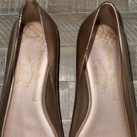 9/10 Condition! - Picture 2 of 5